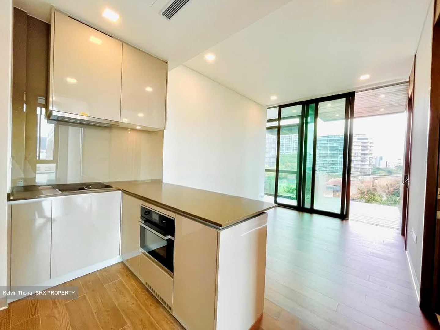 8 Hullet (D9), Apartment #556431021